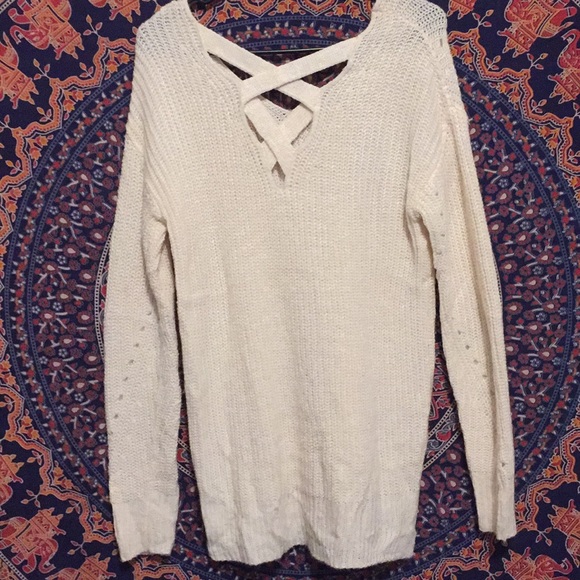 Woman’s sweater - Picture 2 of 3